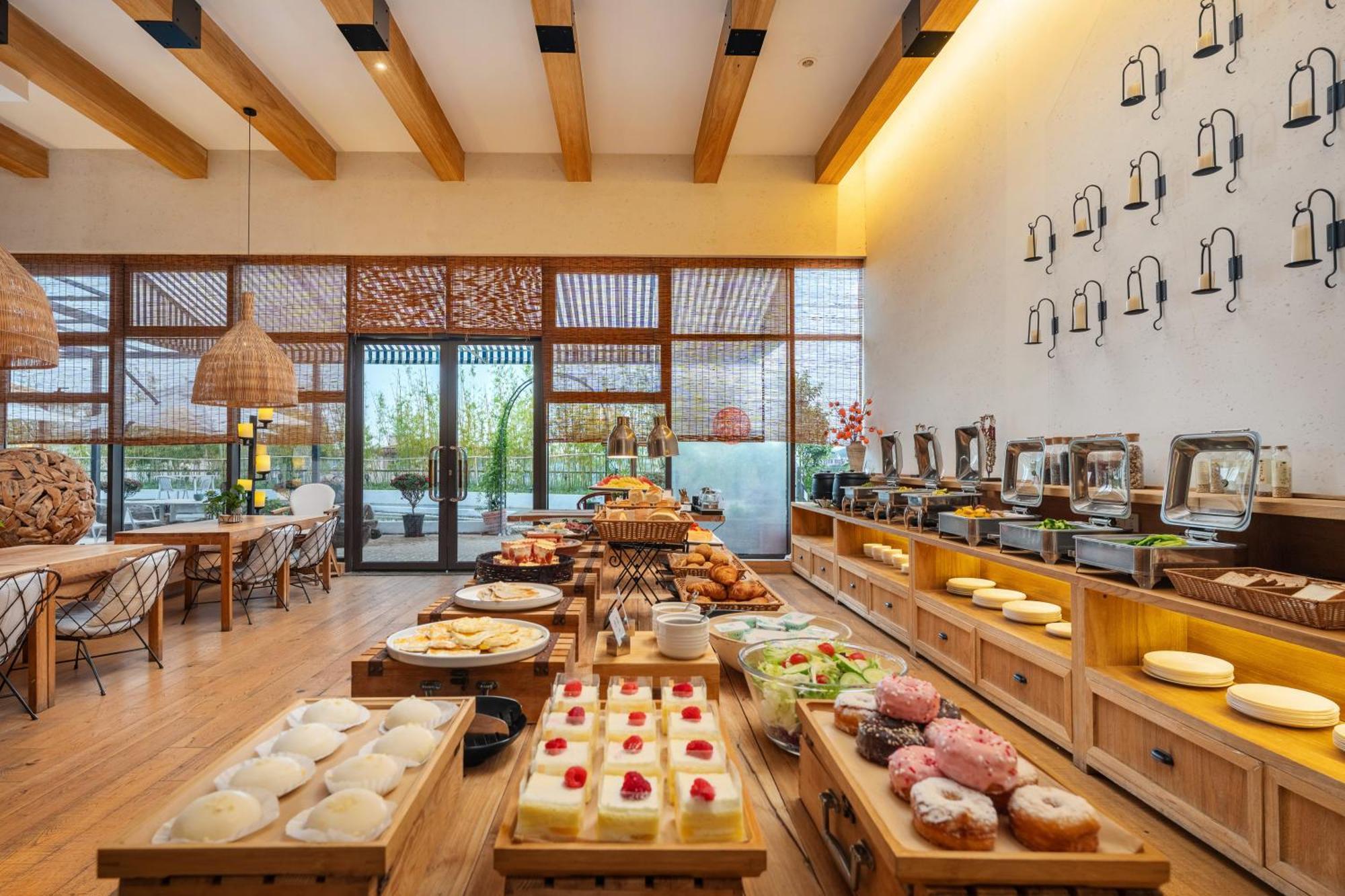Manli Hotel Shanghai Pudong Airport - Pet Friendly מראה חיצוני תמונה